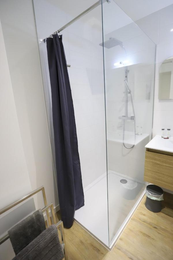 Le Fier, Pied A Terre Annecien Apartment อานซี ภายนอก รูปภาพ